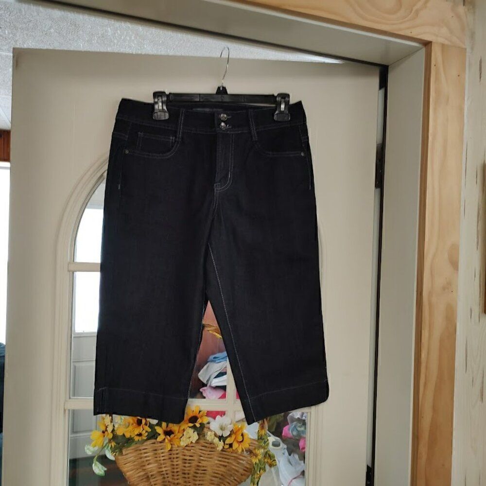 Nine West Black Jean Capri's Size Women's 6/27 Worn 1 Time